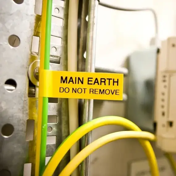 طابعة الملصقات اللاسلكية Brother  للصناعات الكهربائية -(PT-E550WVP9)